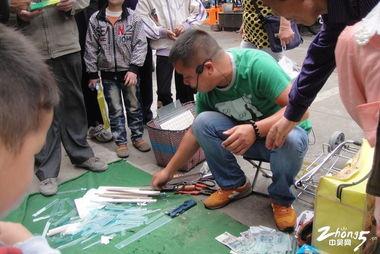 搞笑视频推销购物