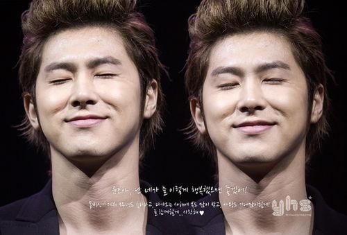 郑允浩背景,从偶像到全能艺人，韩流巨星背后的奋斗之路