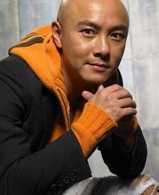 张卫健的个人资料,从喜剧小生到音乐才子，多栖艺人的人生传奇